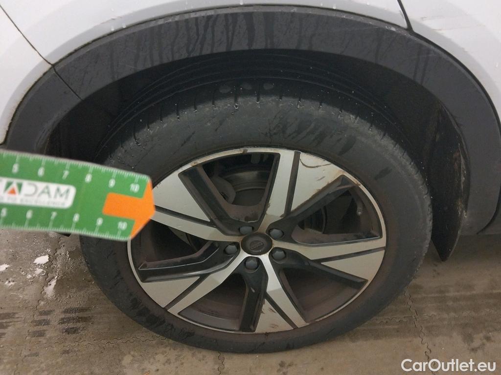  Volvo  XC 40 VOLVO XC40 / 2017 / 5P / todoterreno 1.5 T4 Twin Recharge R-Design Auto #15