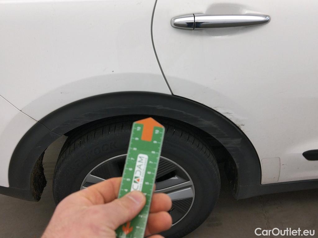  KIA  Niro KIA  / 2019 / 5P / crossover 1.6 GDi HEV 104kW (141CV) Drive #32