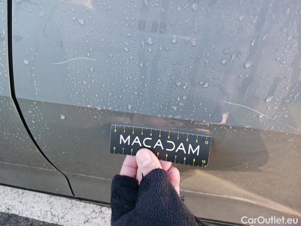  Audi  Q2 AUDI  / 2016 / 5P / todoterreno Design 30 TFSI 85kW (116CV) #9