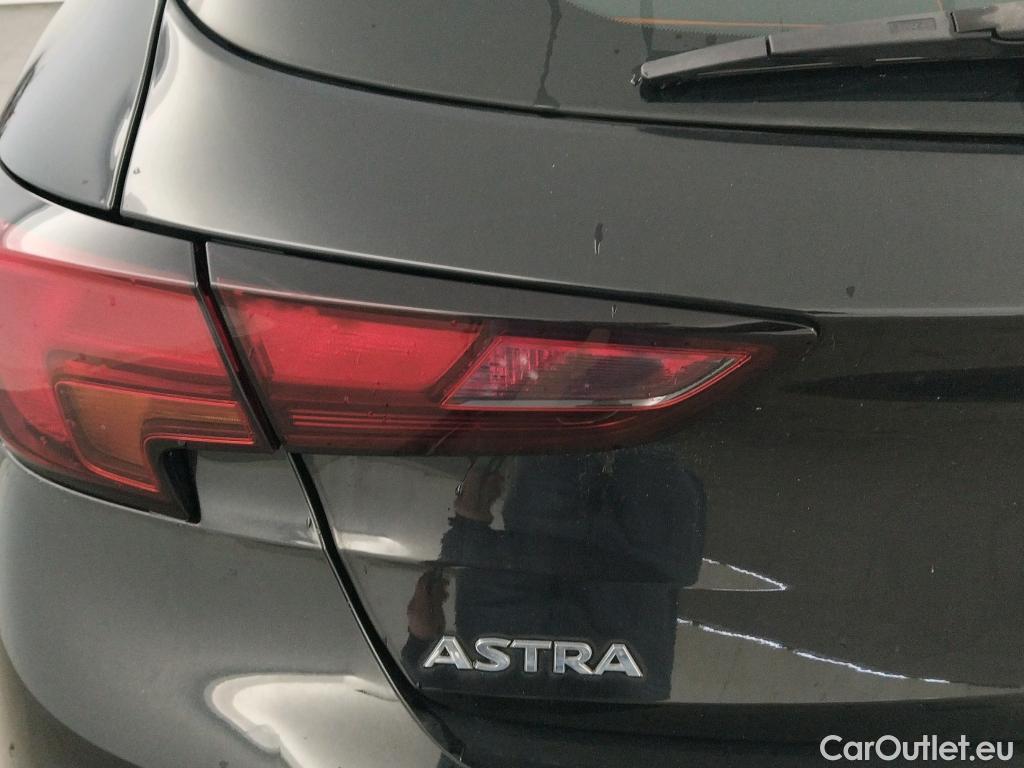  Opel  Astra OPEL  / 2015 / 5P / berlina con portón 1.6 CDTi S/S 81kW (110CV) Selective #5