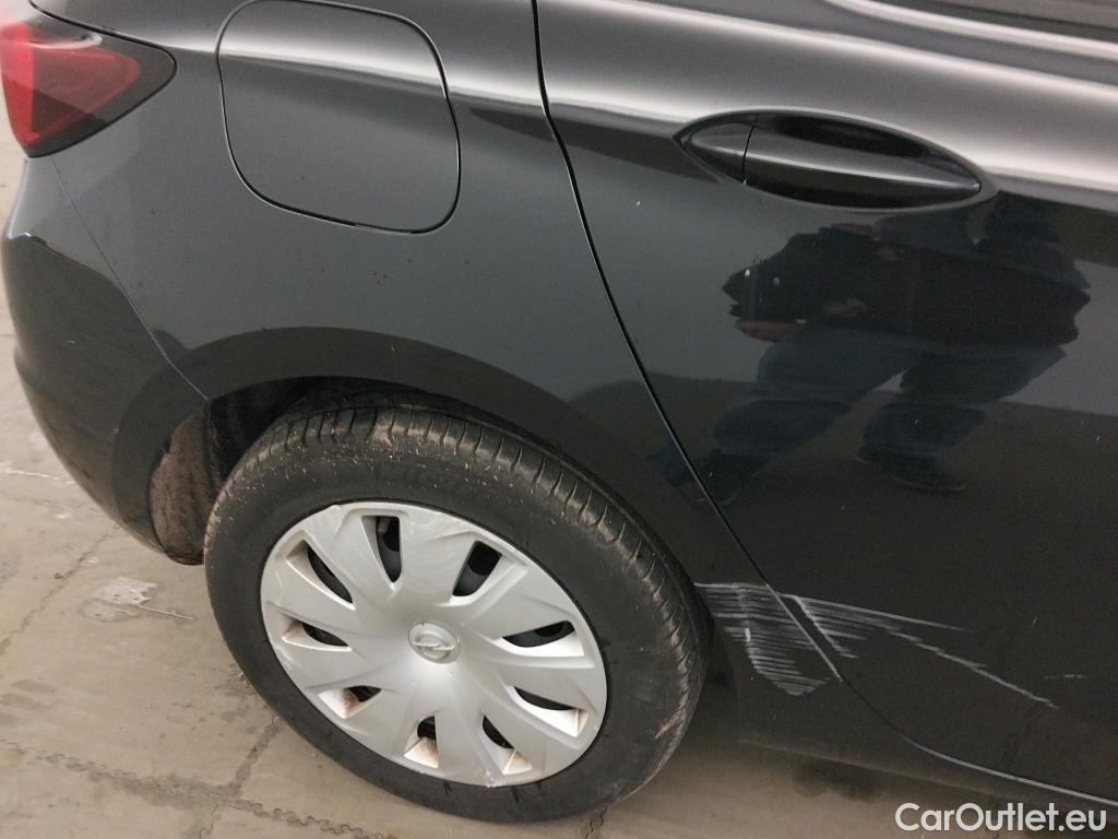  Opel  Astra OPEL  / 2015 / 5P / berlina con portón 1.6 CDTi S/S 81kW (110CV) Selective #9