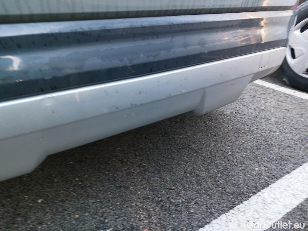  Audi  Q2 AUDI  / 2016 / 5P / todoterreno Design 30 TFSI 85kW (116CV) #40