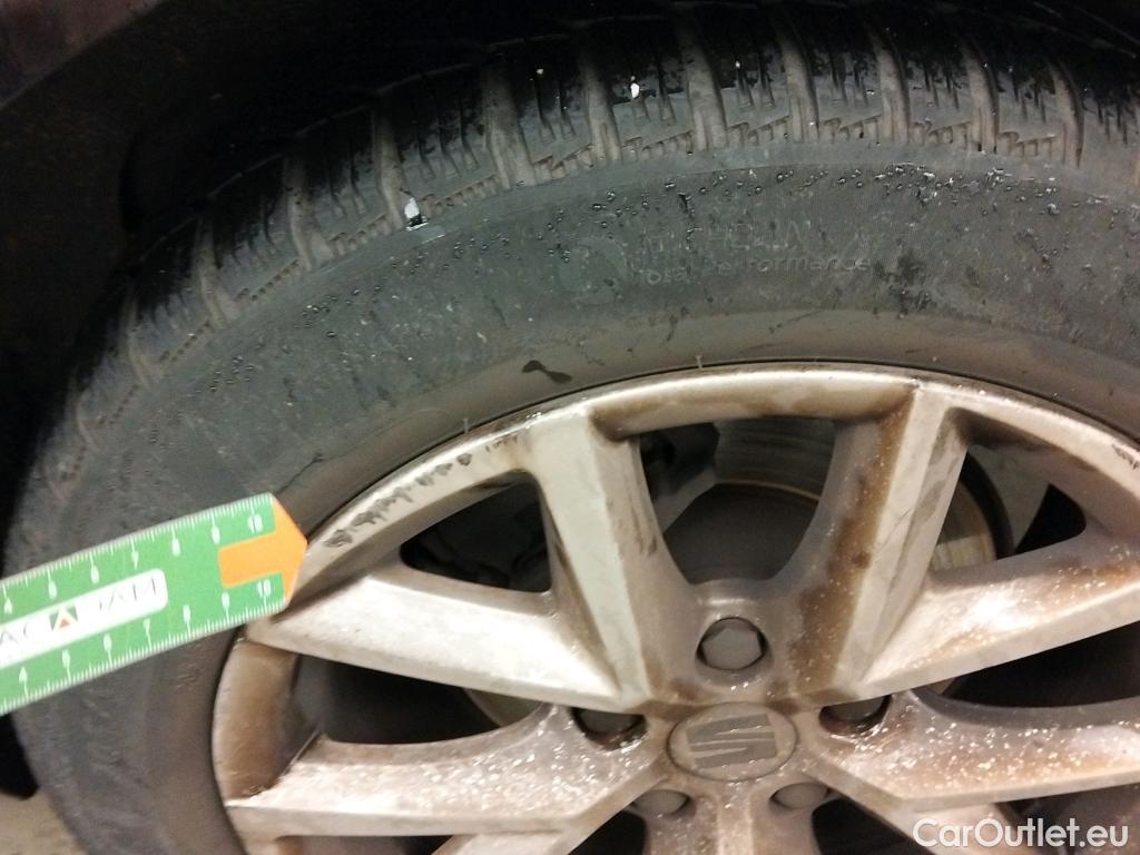  Seat  Leon SEAT Nuevo León / 2020 / 5P / familiar SP 2.0 TDI 85kW Style XL(SP) #6