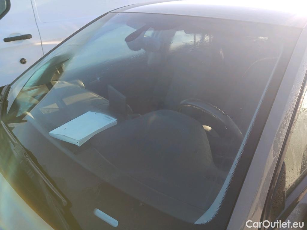  Audi  Q2 AUDI  / 2016 / 5P / todoterreno Design 30 TFSI 85kW (116CV) #15