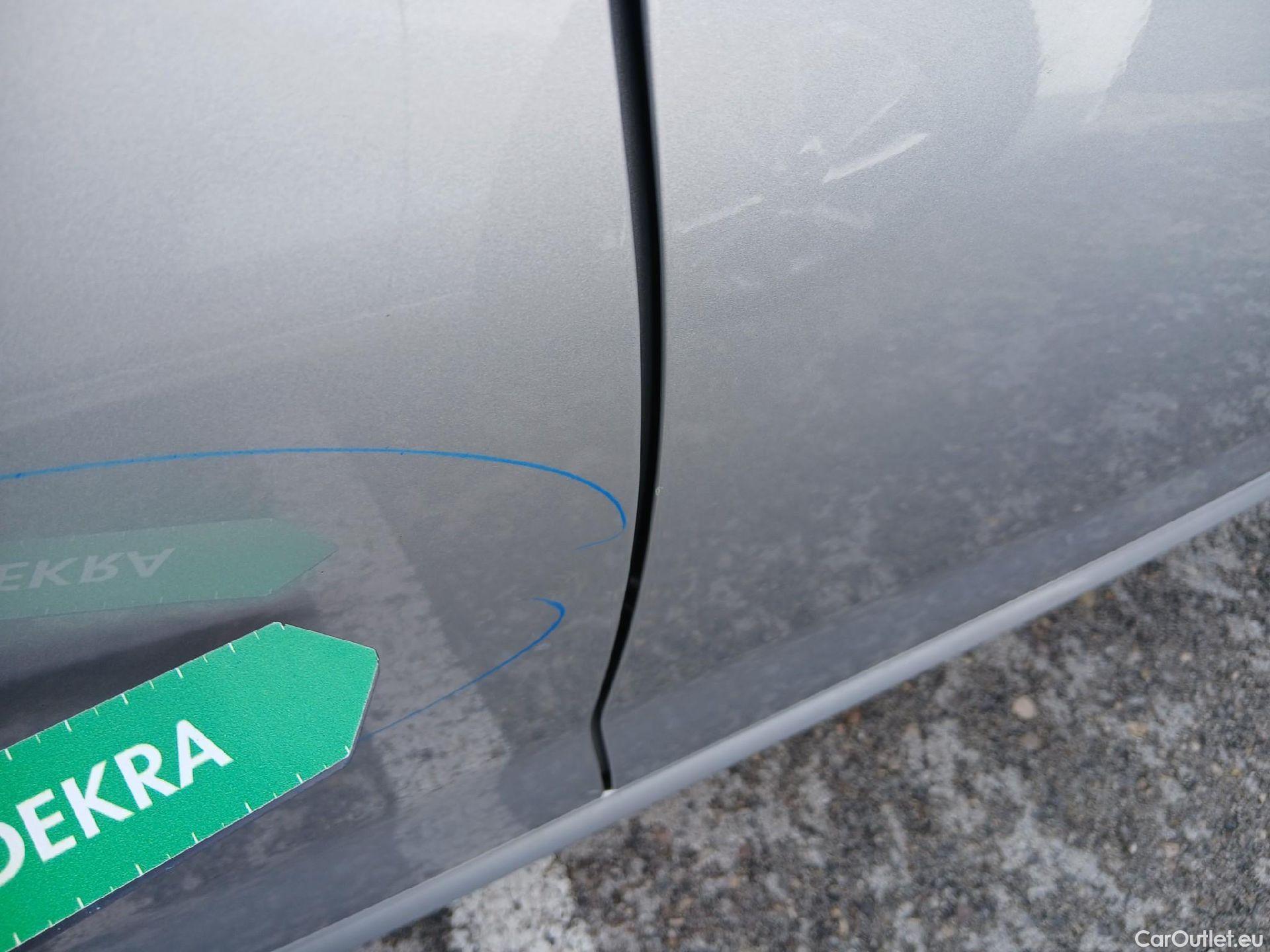  Audi  A4 AUDI  / 2019 / 4P / sedán Advanced 35 TDI 120kW (163CV) S tronic #15