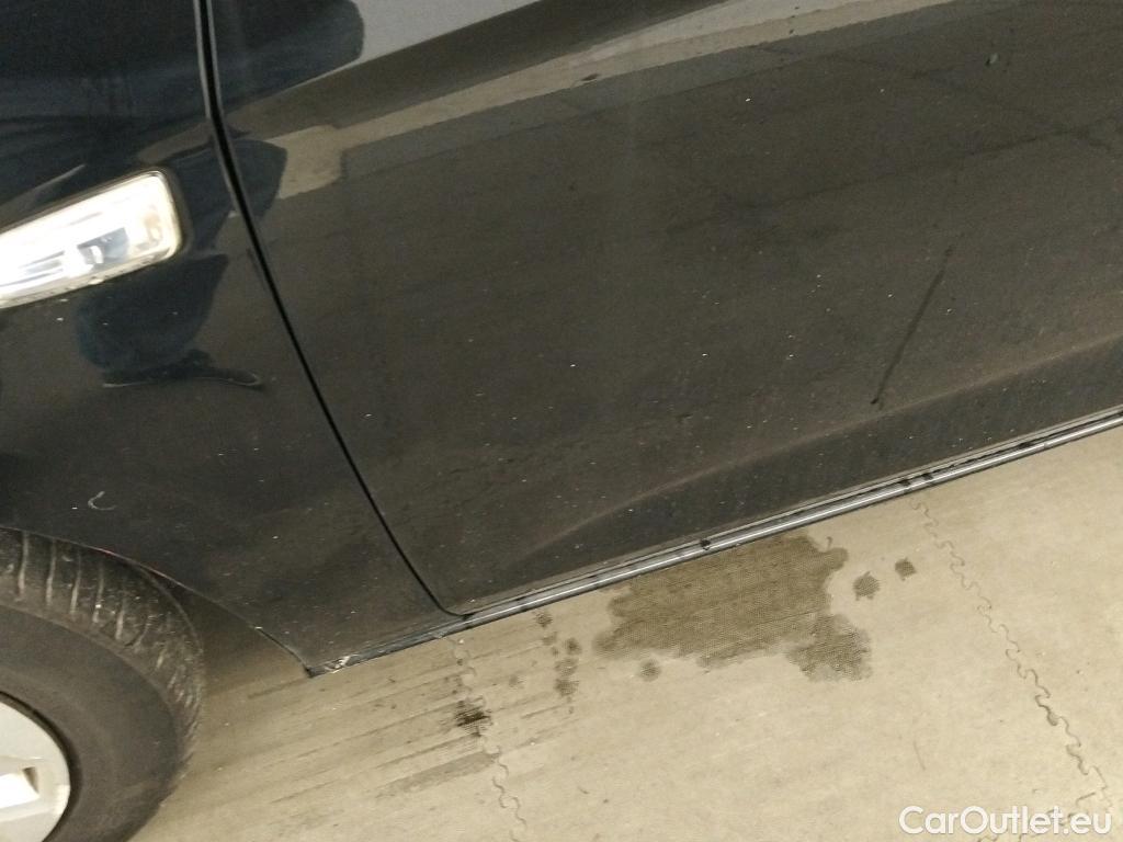  Opel  Astra OPEL  / 2015 / 5P / berlina con portón 1.6 CDTi S/S 81kW (110CV) Selective #7