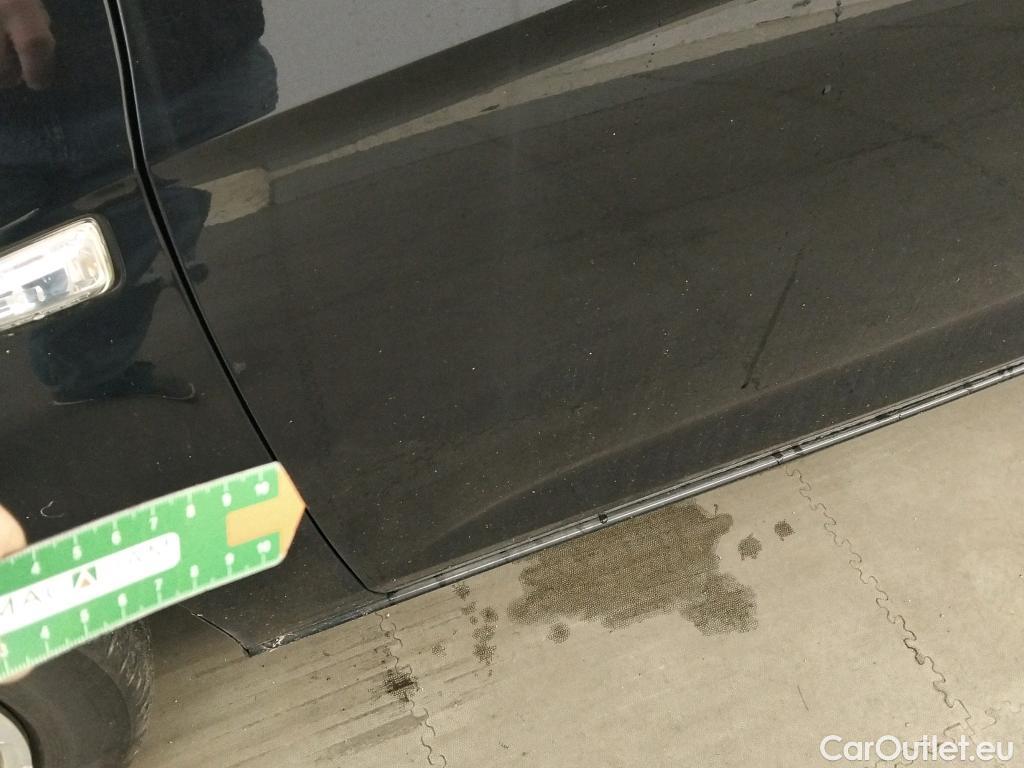  Opel  Astra OPEL  / 2015 / 5P / berlina con portón 1.6 CDTi S/S 81kW (110CV) Selective #8