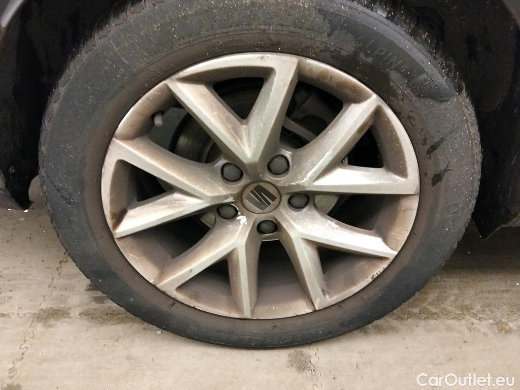  Seat  Leon SEAT Nuevo León / 2020 / 5P / familiar SP 2.0 TDI 85kW Style XL(SP) #11