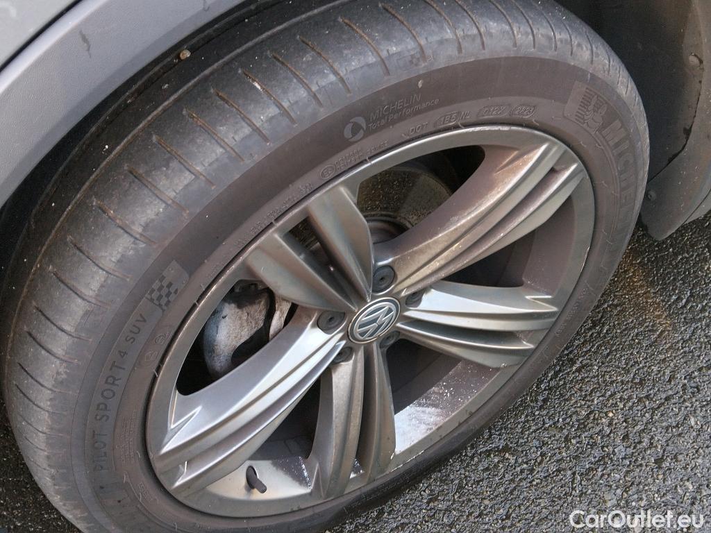  Volkswagen  Tiguan VOLKSWAGEN  Allspace / 2017 / 5P / todoterreno Sport 2.0 TDI 110kW (150CV) 4Motion DSG #13