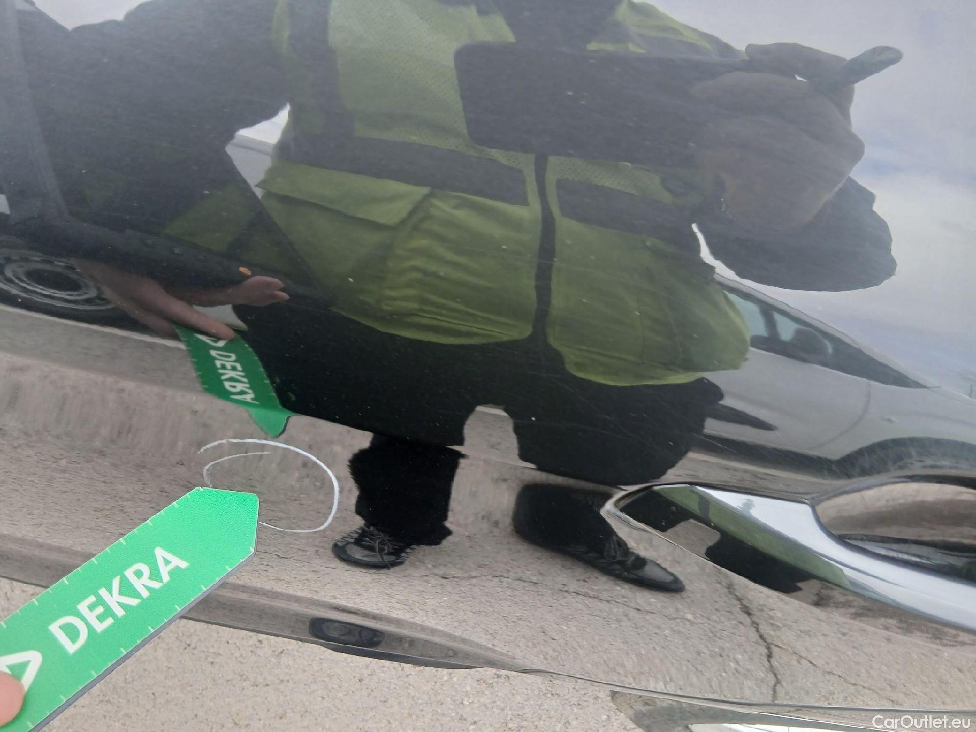  Audi  A4 AUDI  / 2019 / 5P / familiar Avant Advanced 35 TDI 120kW S tronic #20