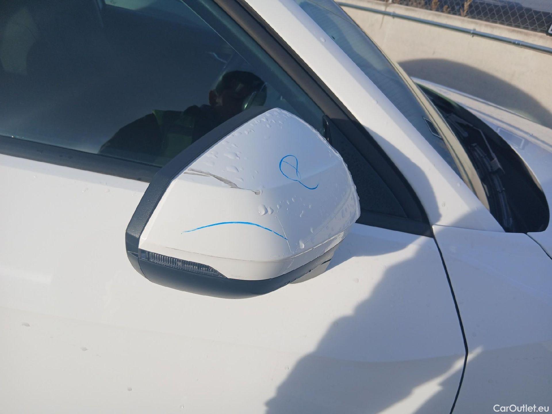  Audi  Q2 AUDI  / 2020 / 5P / todoterreno Advanced 35 TFSI 110kW (150CV) S tronic (AC) #40