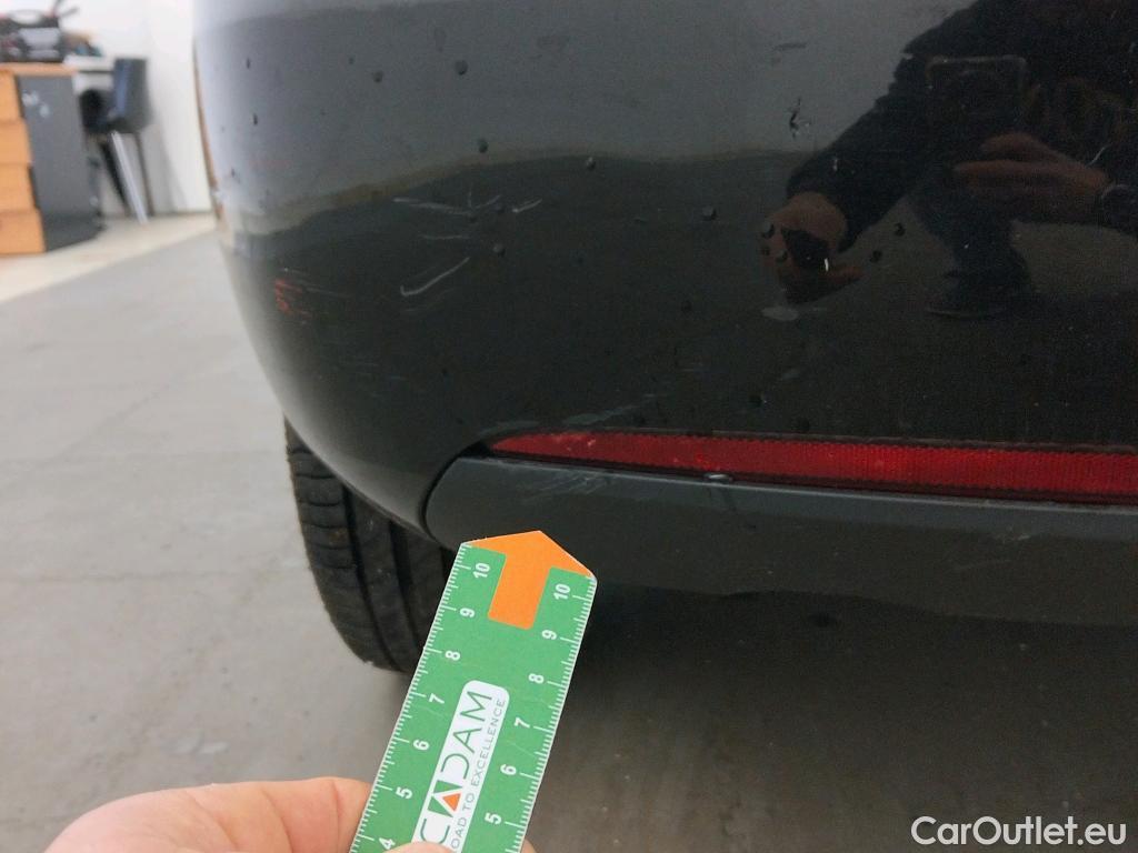  Opel  Astra OPEL  / 2015 / 5P / berlina con portón 1.6 CDTi S/S 81kW (110CV) Selective #27