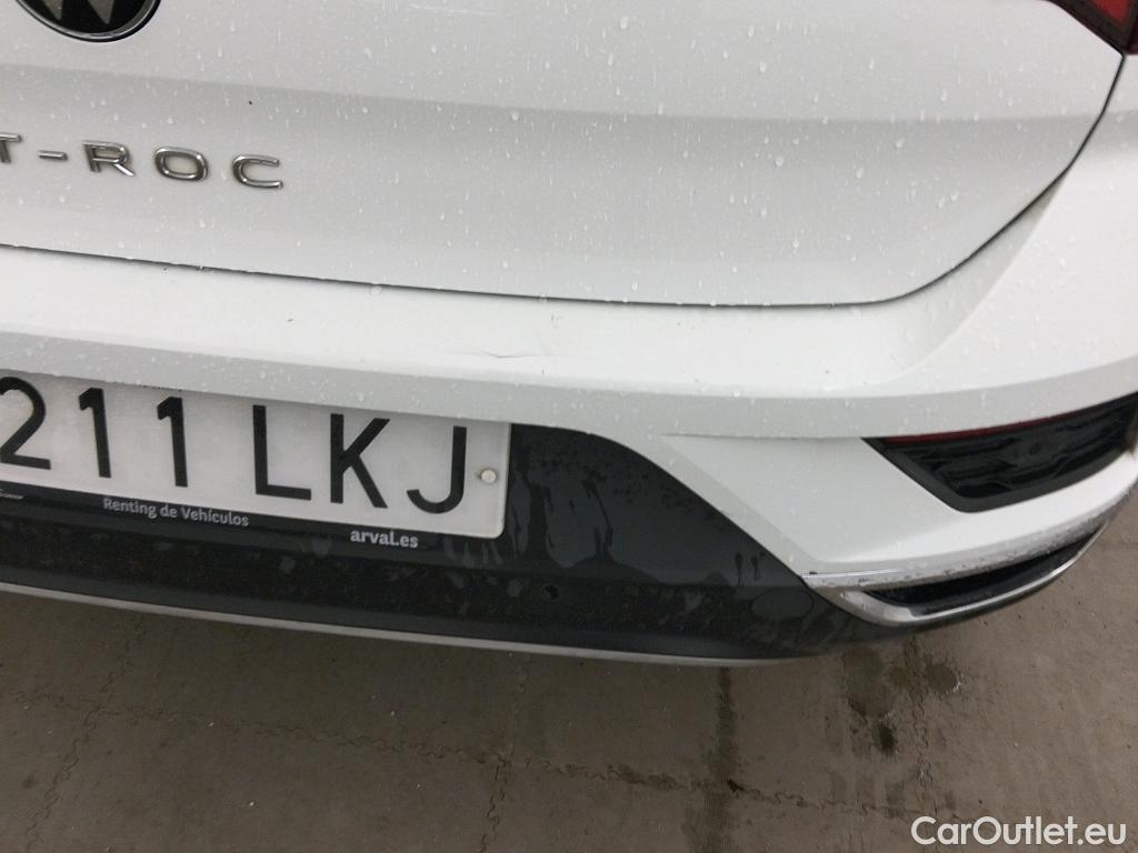  Volkswagen  T-ROC VOLKSWAGEN  / 2017 / 5P / todoterreno Advance 1.6 TDI 85kW (115CV) #9