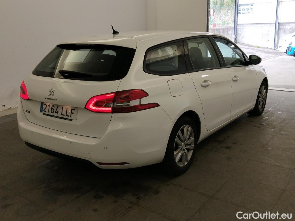  Peugeot  308 PEUGEOT  / 2017 / 5P / familiar SW Active Pack BlueHDi 130 S&S #15