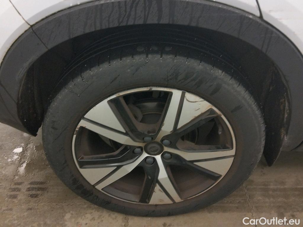  Volvo  XC 40 VOLVO XC40 / 2017 / 5P / todoterreno 1.5 T4 Twin Recharge R-Design Auto #14