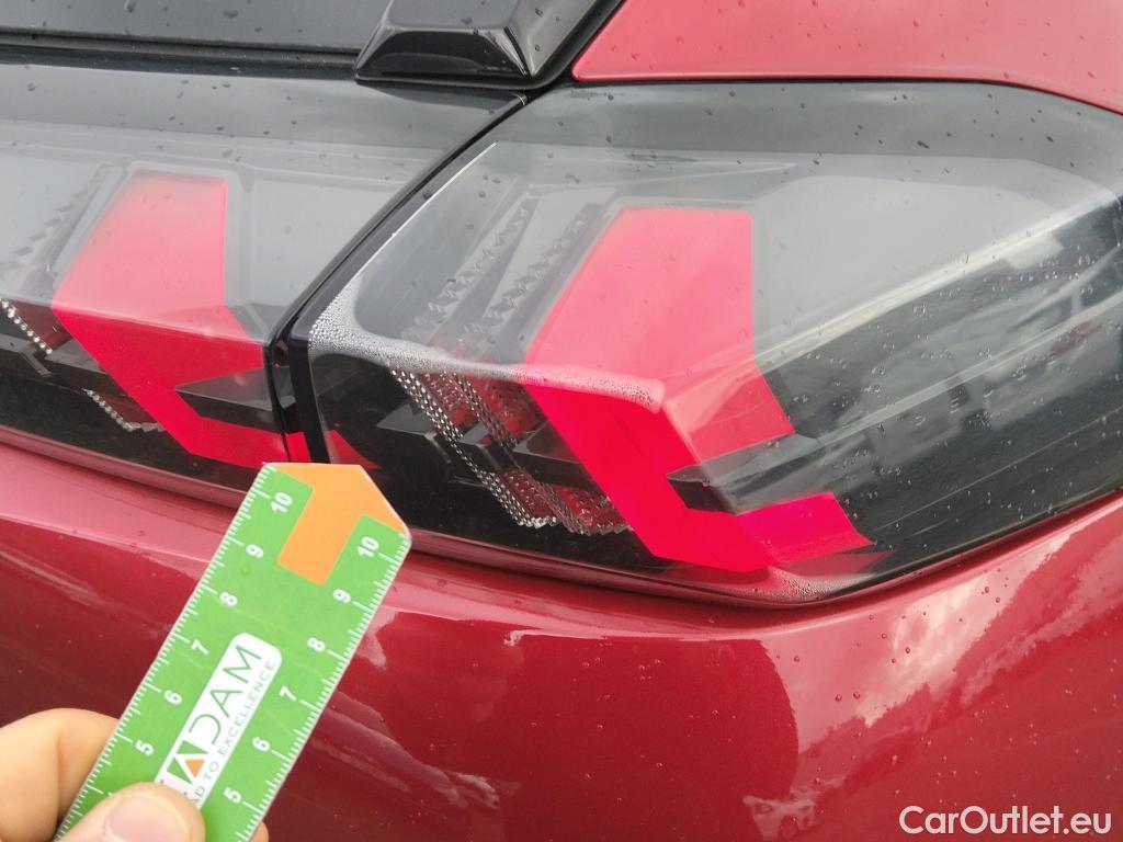  Peugeot  2008 PEUGEOT  / 2019 / 5P / todoterreno Active Pack BlueHDI 81kW (110CV) #2