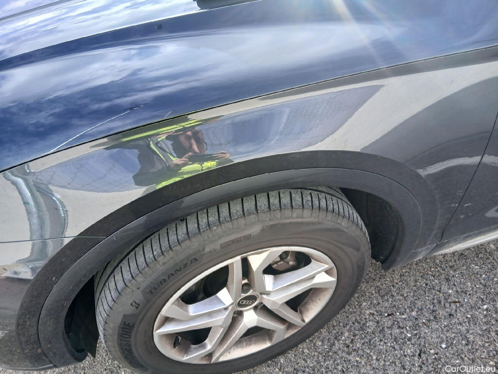  Audi  Q5 AUDI  / 2016 / 5P / todoterreno Design 35 TDI 120kW S tronic (AC) #15