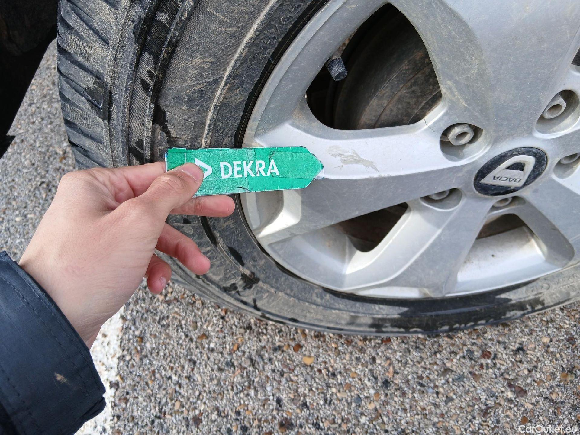  Dacia  Duster DACIA  / 2018 / 5P / todoterreno Comfort Blue dCi 85kW (115CV) 4X4 #38