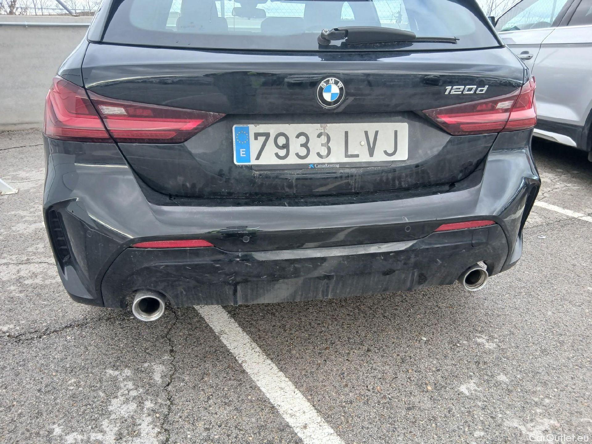  Bmw  Serie 1 BMW  / 2019 / 5P / berlina con portón 120d #34