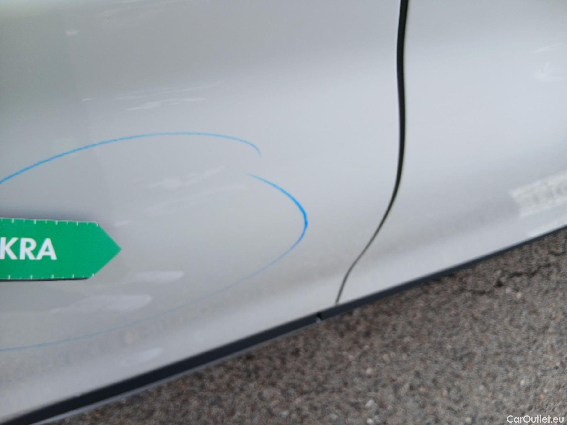  Bmw  X1 BMW  / 2019 / 5P / todoterreno sDrive18d #42