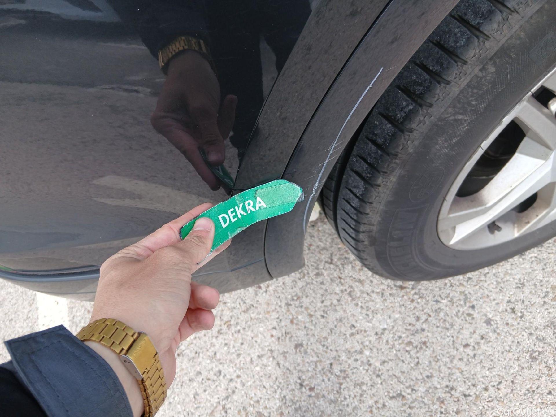  Audi  Q5 AUDI  / 2016 / 5P / todoterreno Design 35 TDI 120kW S tronic (AC) #46