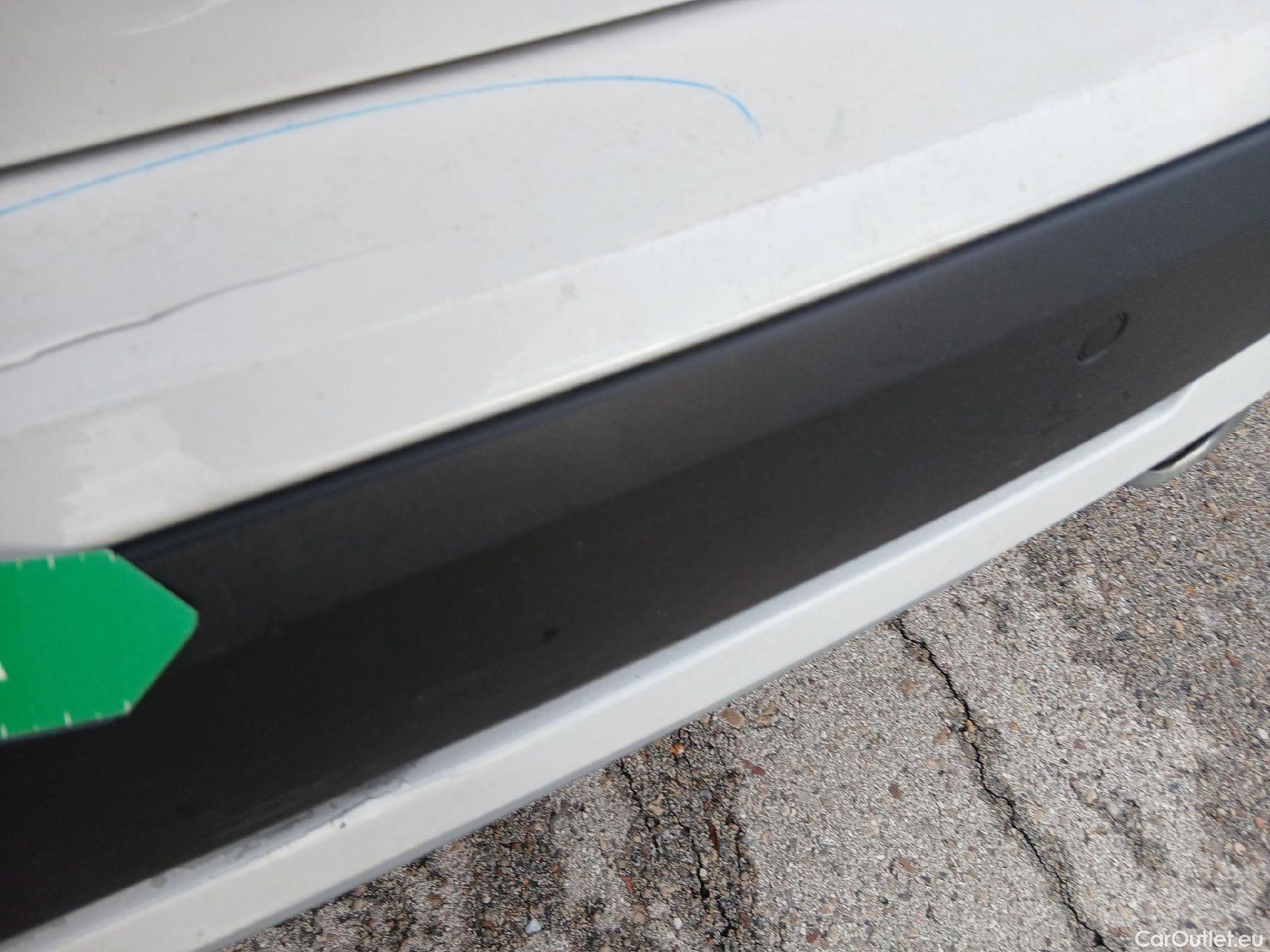  Bmw  X1 BMW  / 2019 / 5P / todoterreno sDrive18d #30