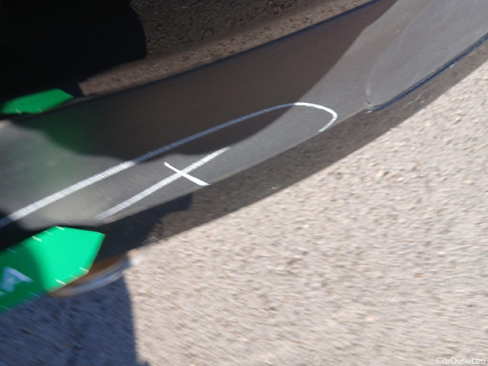  Bmw  X2 BMW  sDrive18i (CX3) #17