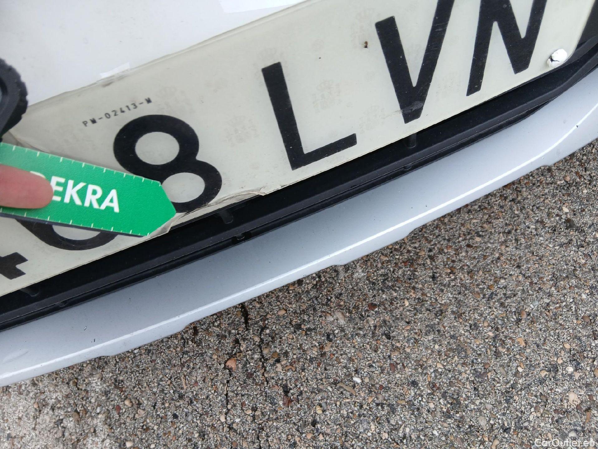  Bmw  X1 BMW  / 2019 / 5P / todoterreno sDrive18d #15