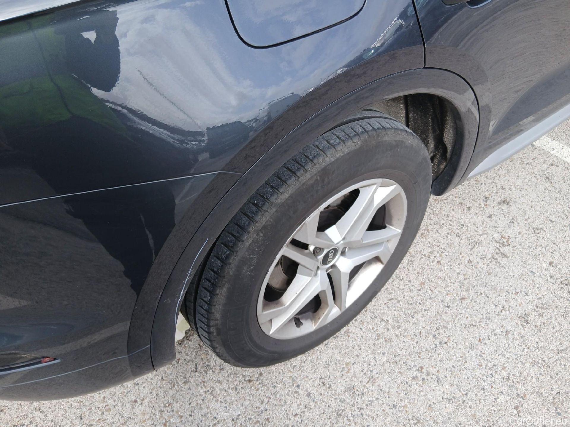  Audi  Q5 AUDI  / 2016 / 5P / todoterreno Design 35 TDI 120kW S tronic (AC) #47