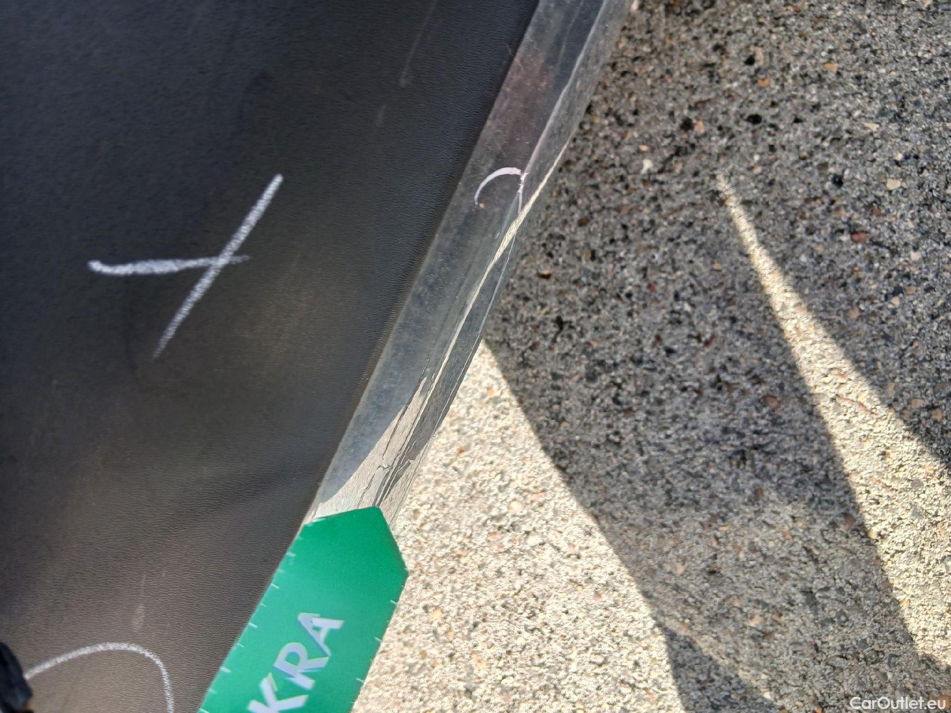  Mercedes  GLA MERCEDES-BENZ  / 2020 / 5P / todoterreno  250 e #19