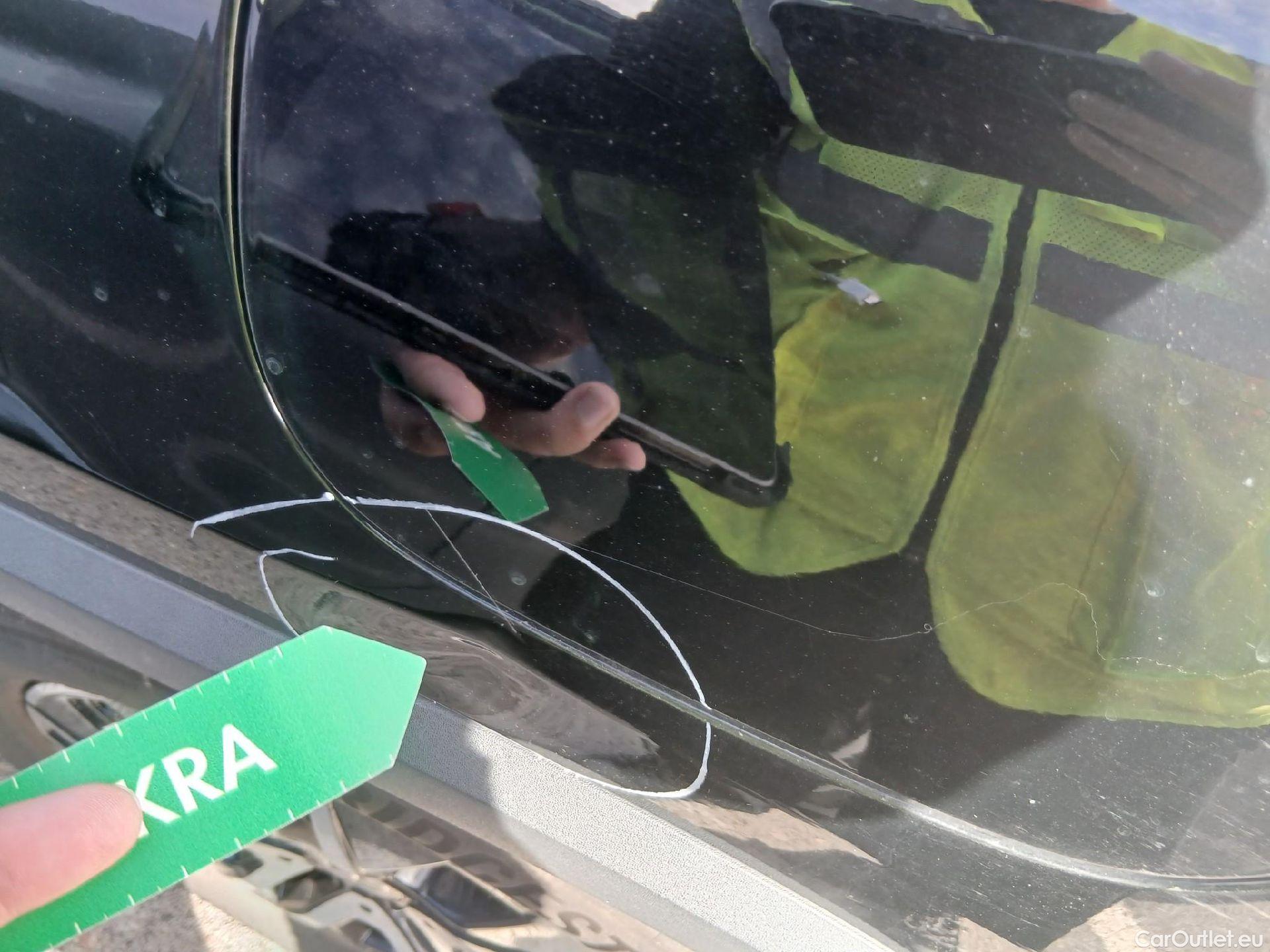  Mercedes  GLA MERCEDES-BENZ  / 2020 / 5P / todoterreno  250 e #8