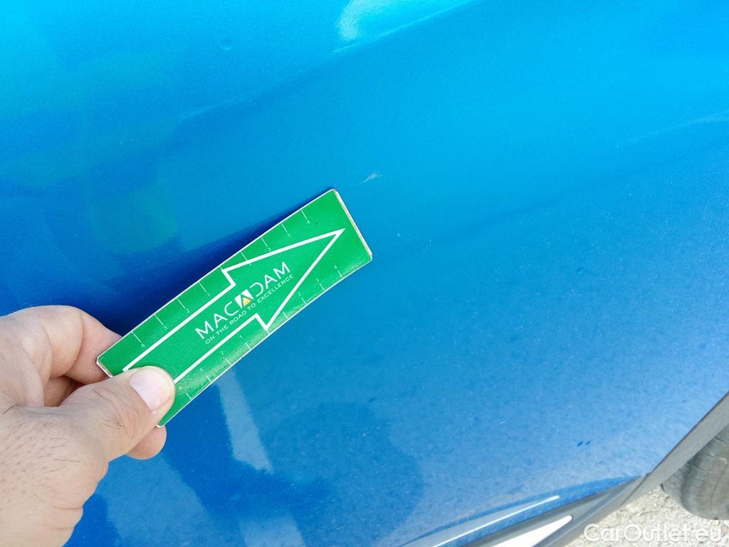  Peugeot  3008 PEUGEOT  Hybrid / 2020 / 5P / todoterreno 225 e-EAT8 GT #28