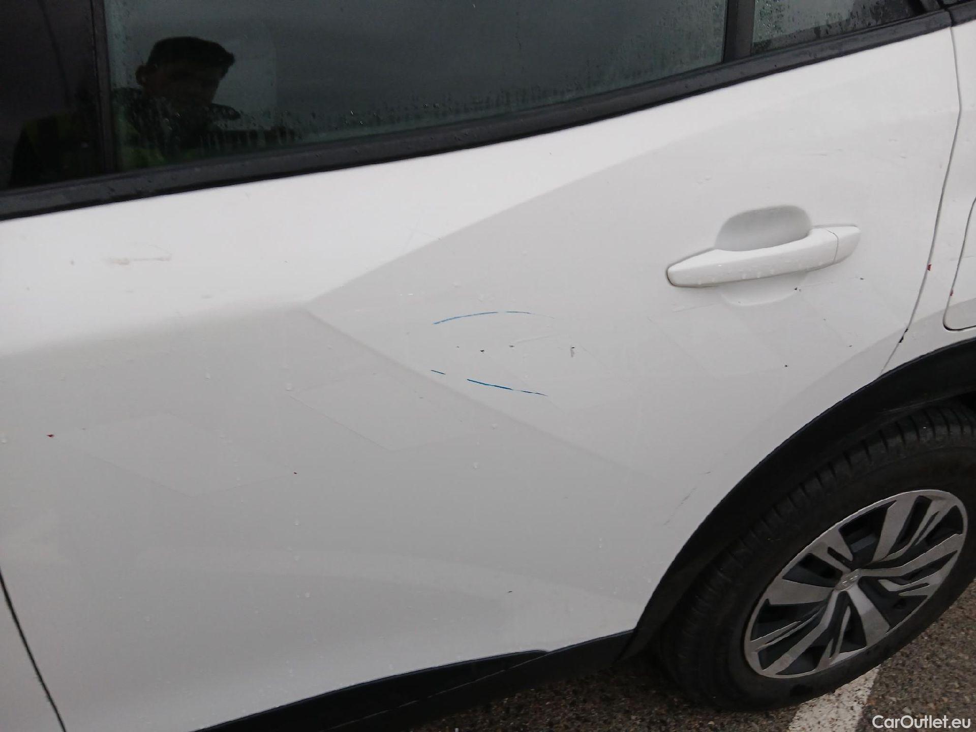  Peugeot  2008 PEUGEOT  / 2019 / 5P / todoterreno Active BlueHDI 81kW (110CV) #15