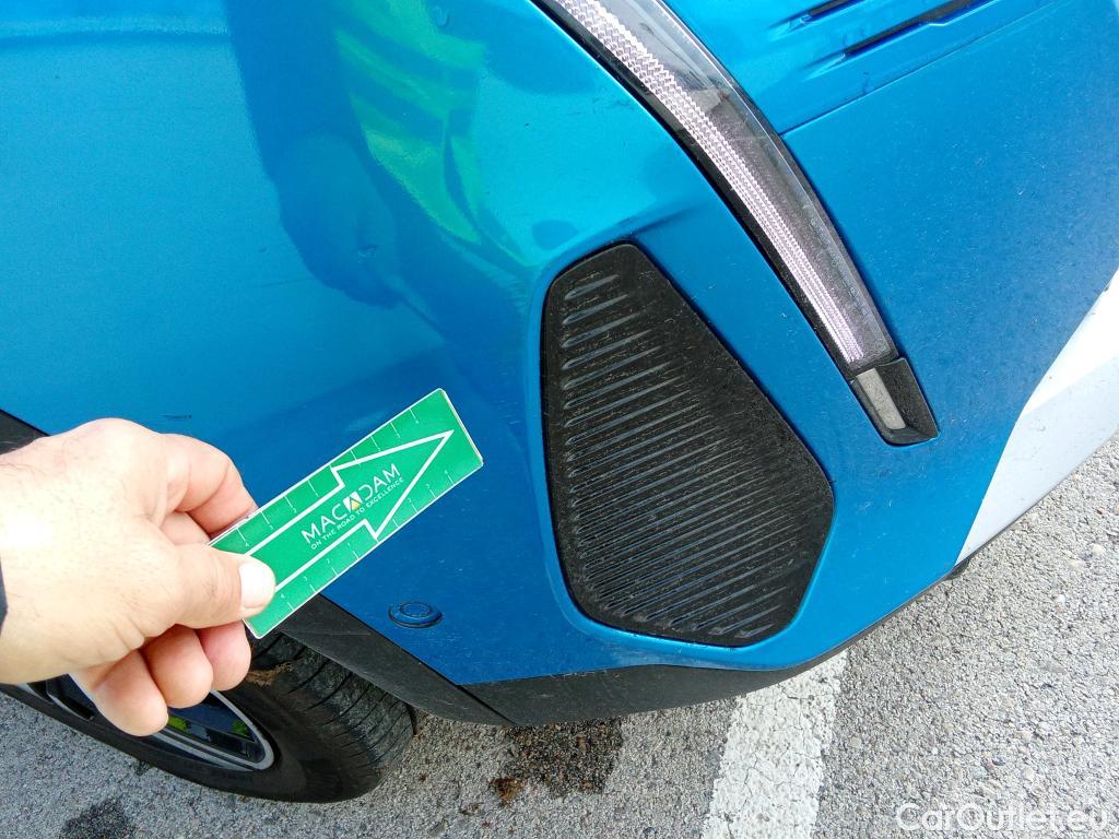  Peugeot  3008 PEUGEOT  Hybrid / 2020 / 5P / todoterreno 225 e-EAT8 GT #24