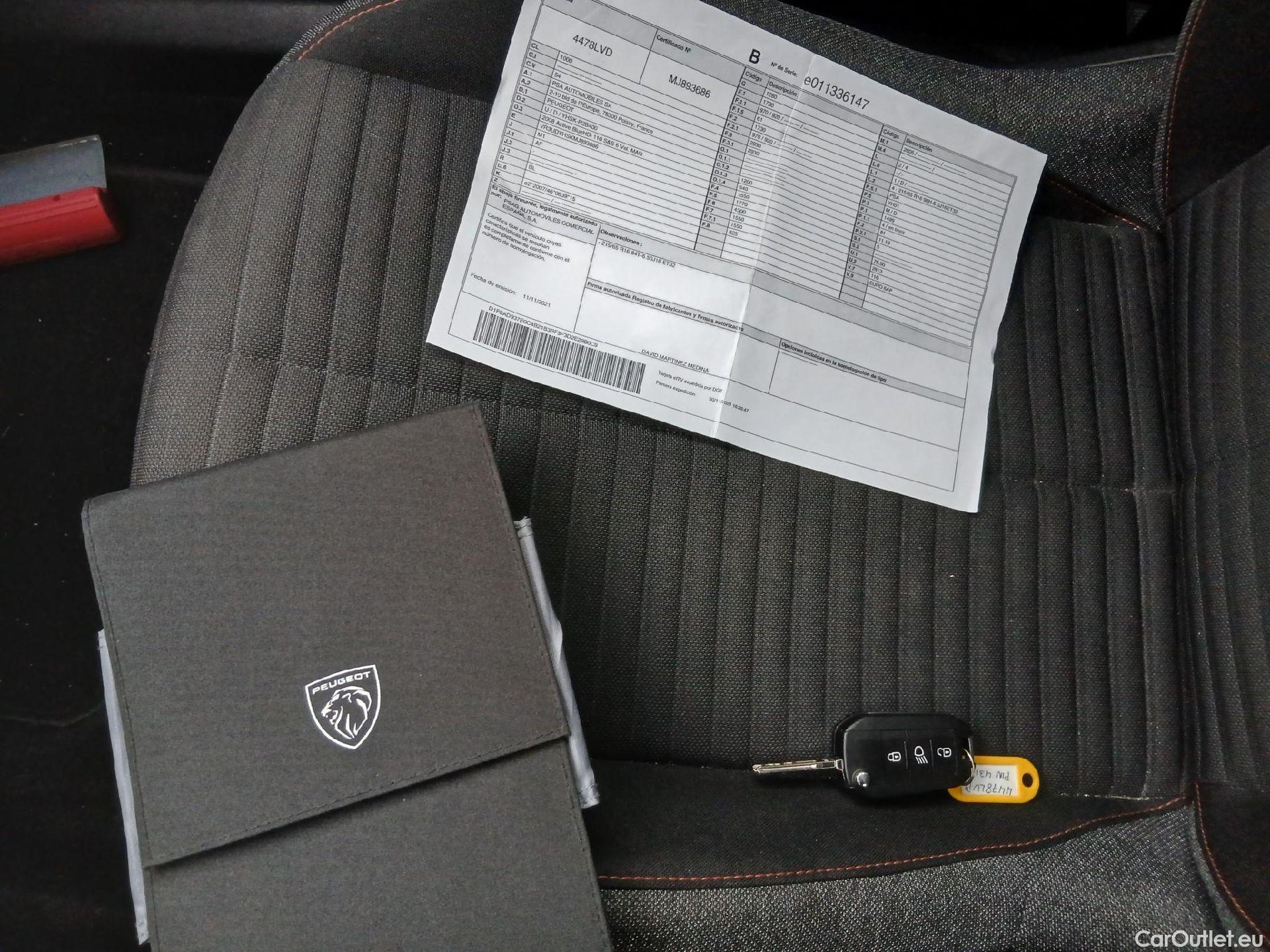  Peugeot  2008 PEUGEOT  / 2019 / 5P / todoterreno Active BlueHDI 81kW (110CV) #1