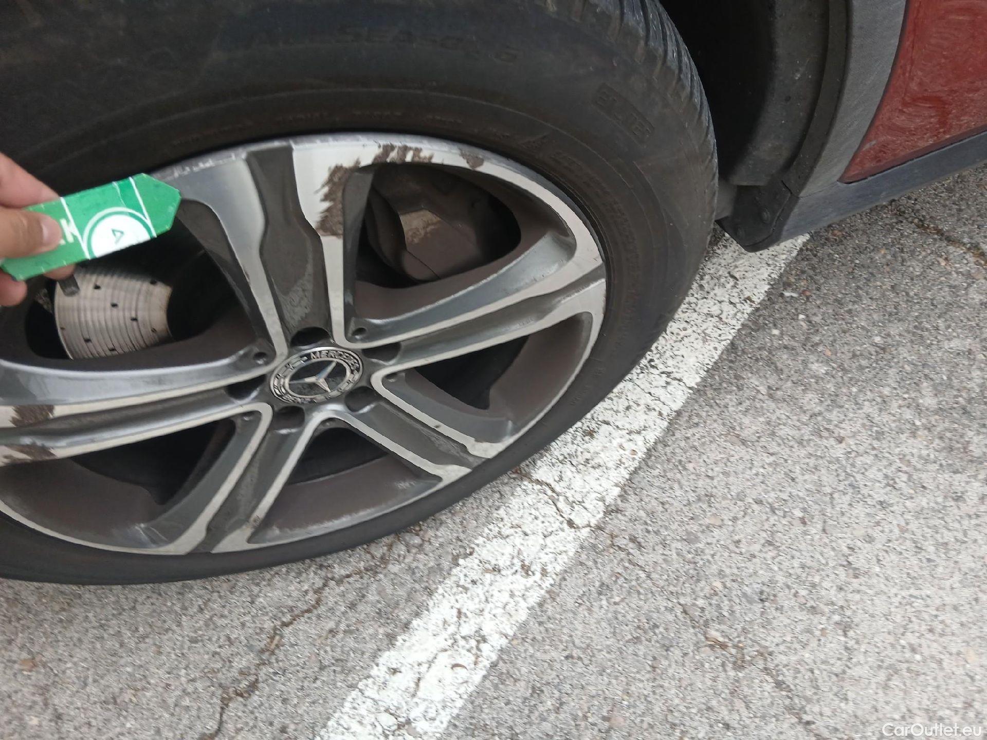  Mercedes  G-Klasee MERCEDES-BENZ Clase GLC / 2019 / 5P / todoterreno GLC 300 de 4MATIC #15