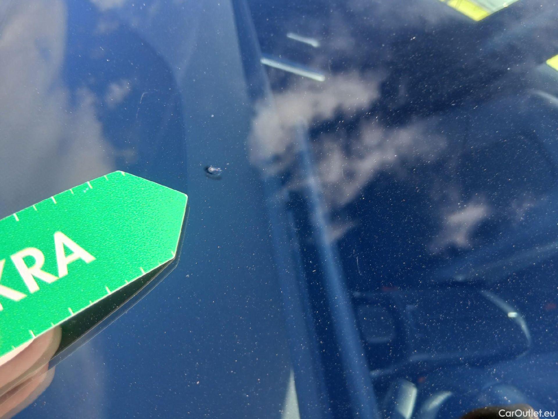  Mercedes  GLA MERCEDES-BENZ  / 2020 / 5P / todoterreno  250 e #32