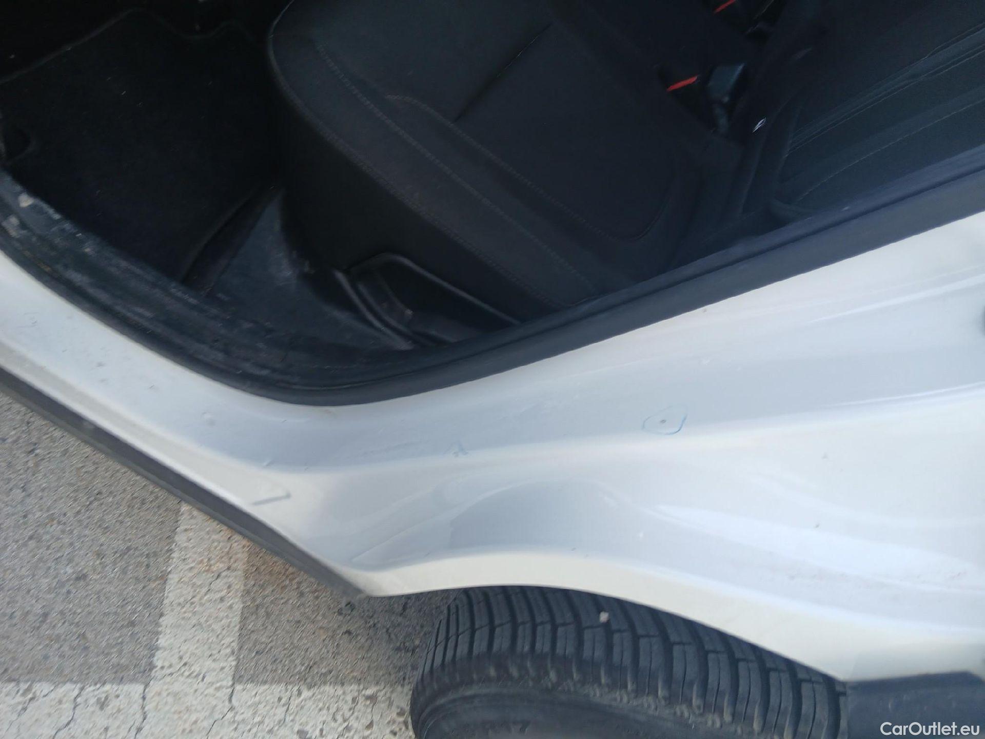  Hyundai  Tucson HYUNDAI  / 2020 / 5P / todoterreno 1.6 CRDI 85kW (115CV) Maxx #16