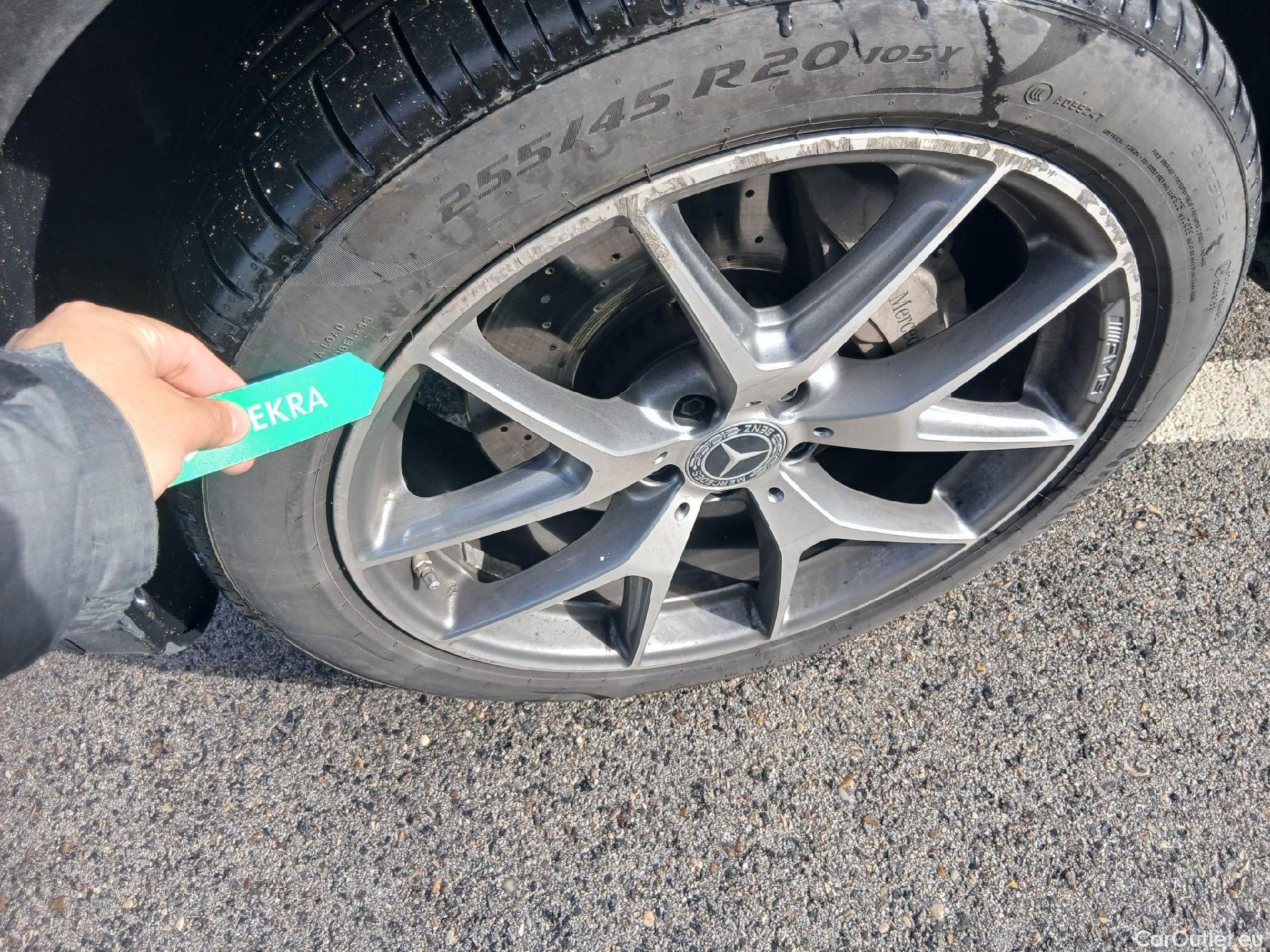  Mercedes  G-Klasee MERCEDES-BENZ GLC Coupé / 2019 / 5P / coupé GLC 300 de 4MATIC #11