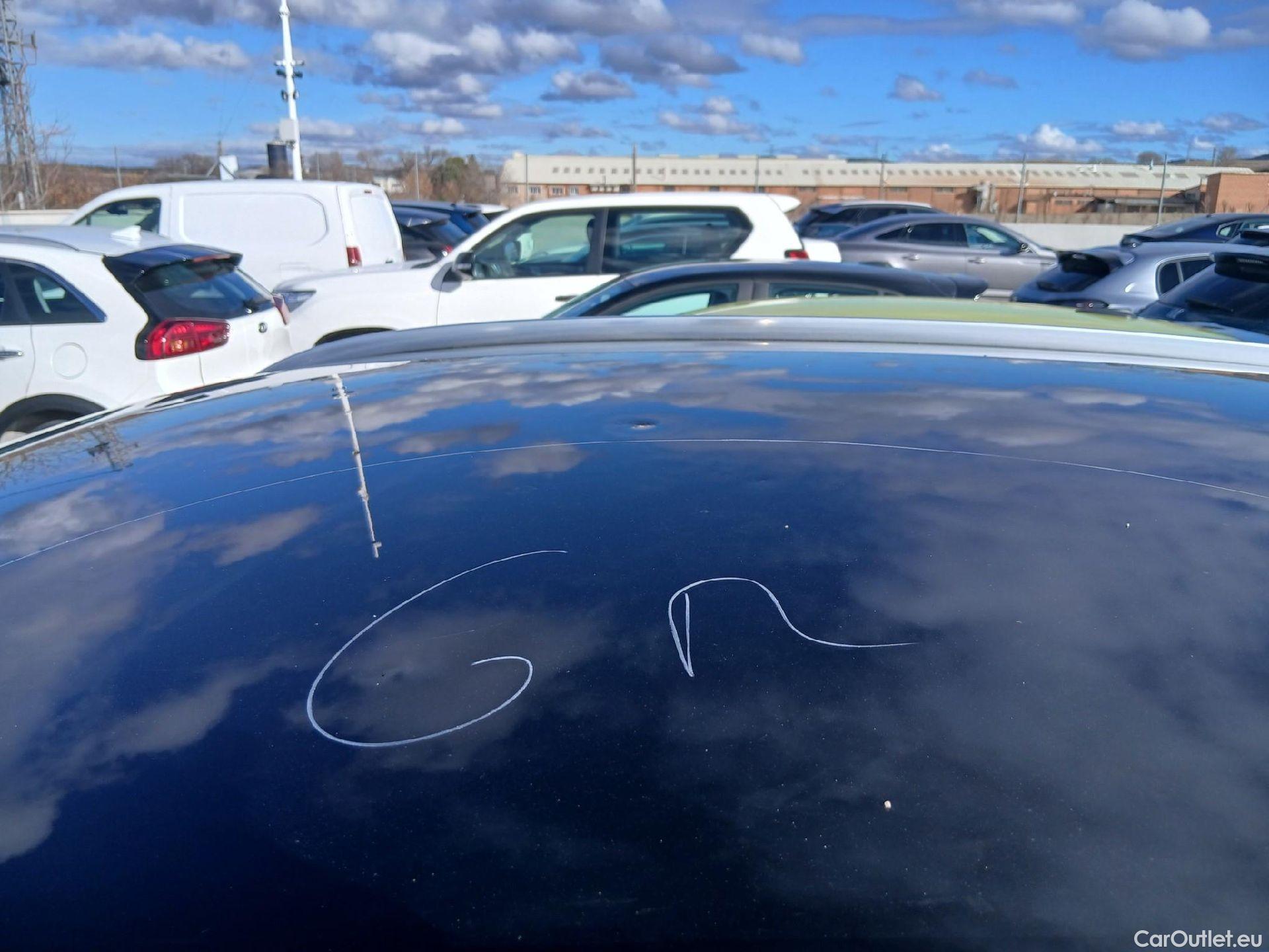  Mercedes  GLA MERCEDES-BENZ  / 2020 / 5P / todoterreno  250 e #12