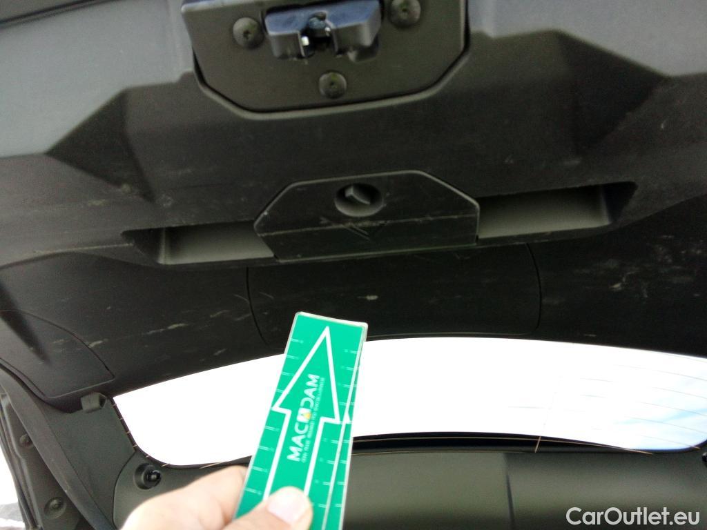  Peugeot  3008 PEUGEOT  Hybrid / 2020 / 5P / todoterreno 225 e-EAT8 GT #14