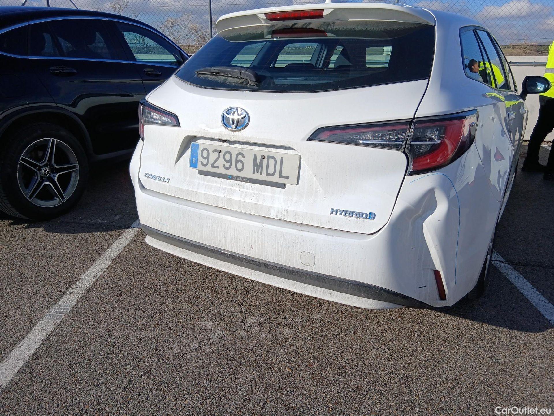  Toyota  Corolla TOYOTA  / 2019 / 5P / familiar 1.8 125H BUSINESS E-CVT TOU SPORT #14