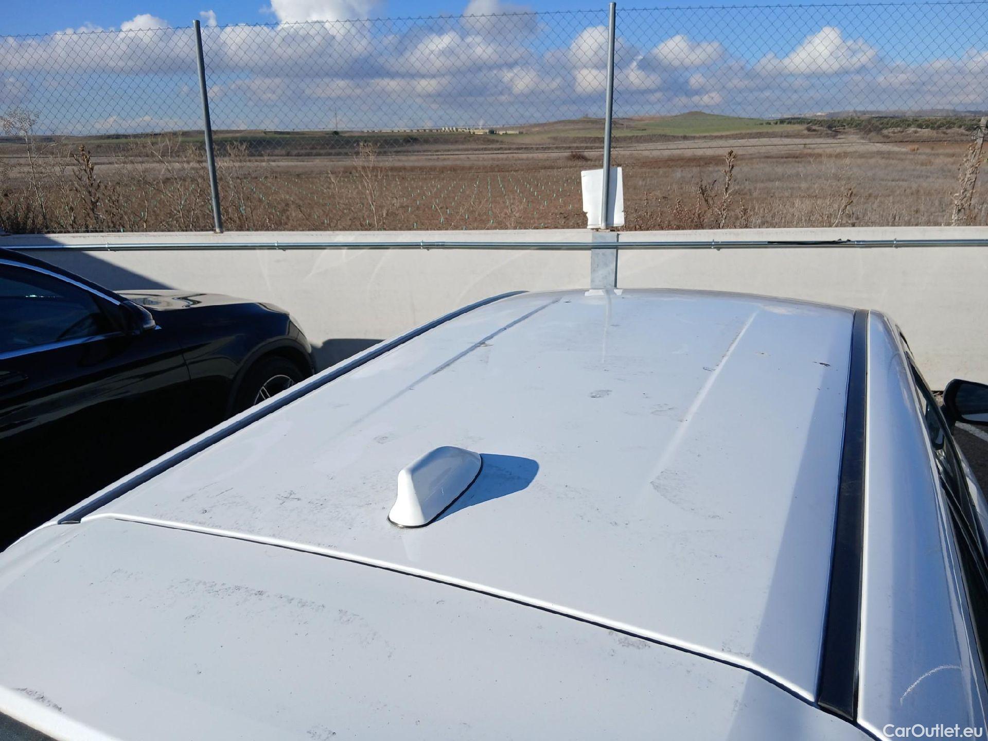  Toyota  Corolla TOYOTA  / 2019 / 5P / familiar 1.8 125H BUSINESS E-CVT TOU SPORT #20