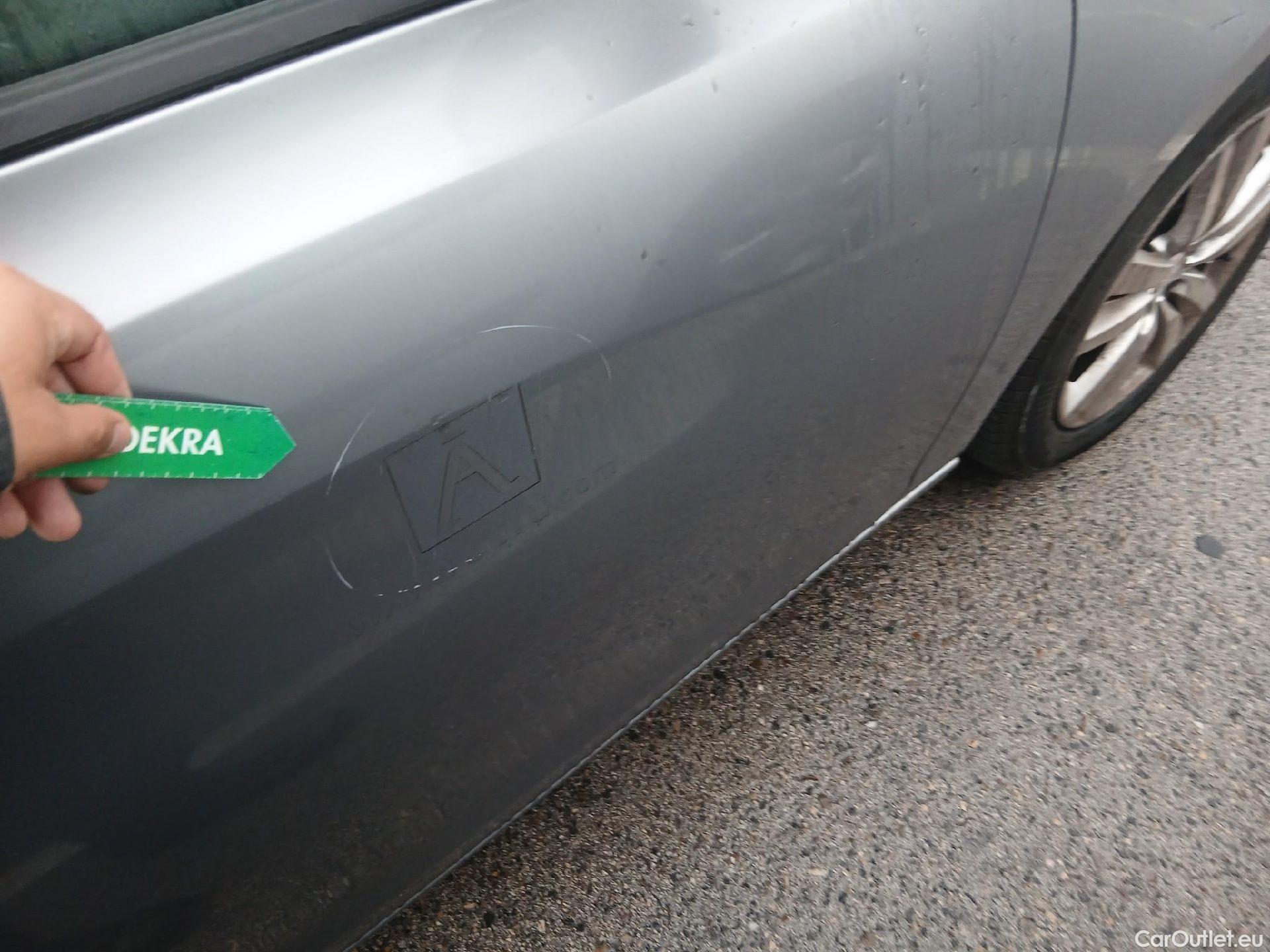  Peugeot  308 PEUGEOT  5P 2G FAMILIAR SW Business Line BlueHDi 73KW (100CV) #29