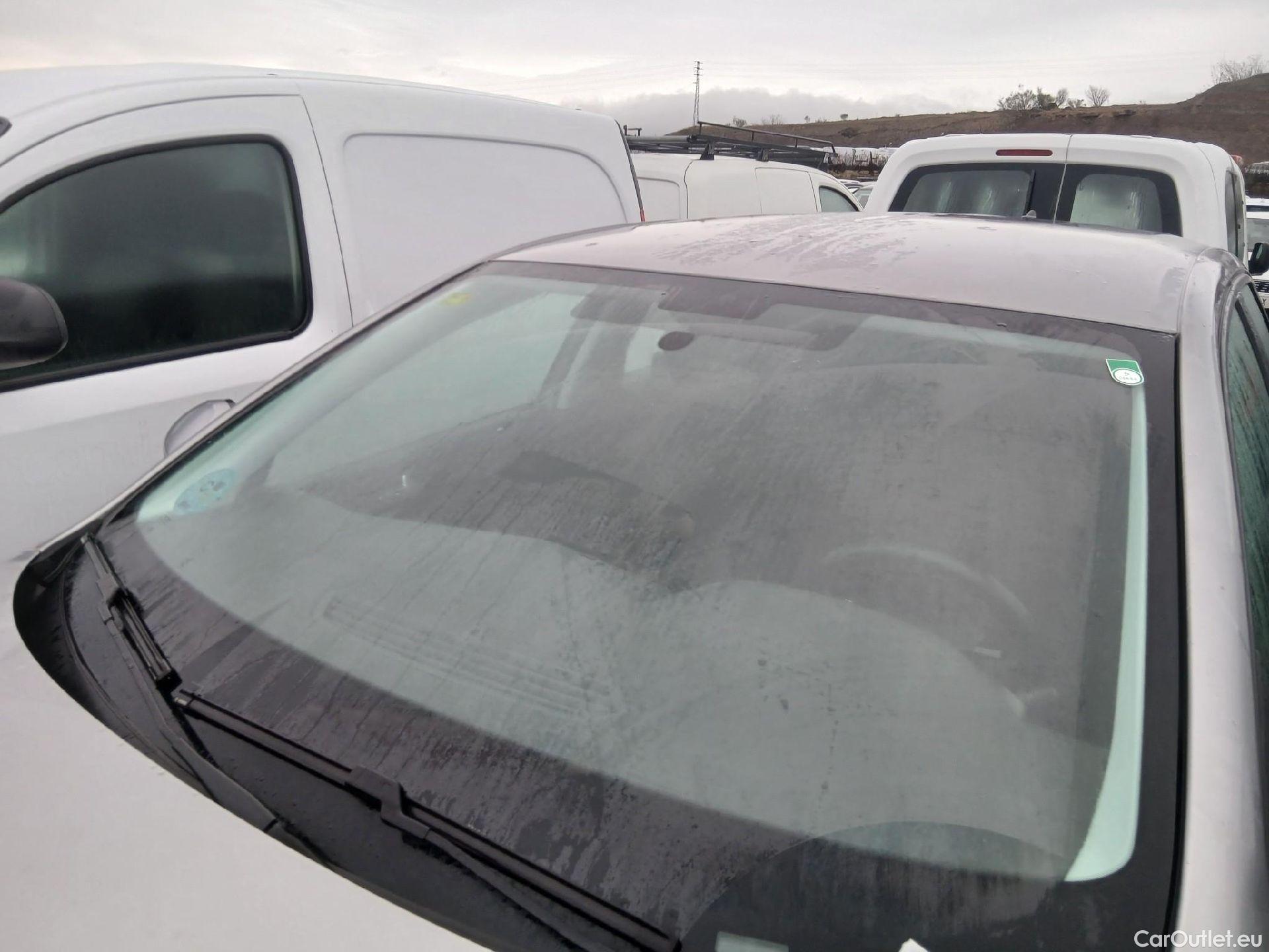  Peugeot  308 PEUGEOT  5P 2G FAMILIAR SW Business Line BlueHDi 73KW (100CV) #8