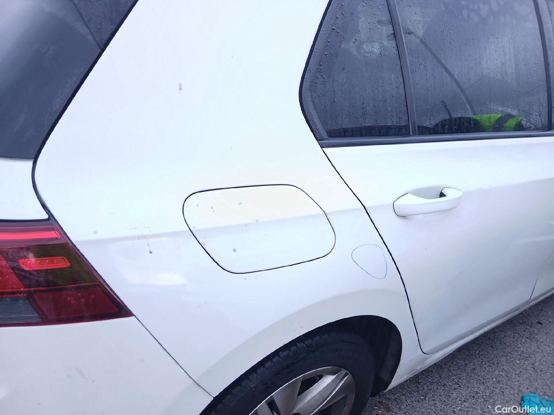  Volkswagen  Golf  VOLKSWAGEN / 2020 / 5P / berlina con portón Life 2.0 TDI 85kW (115CV) #25