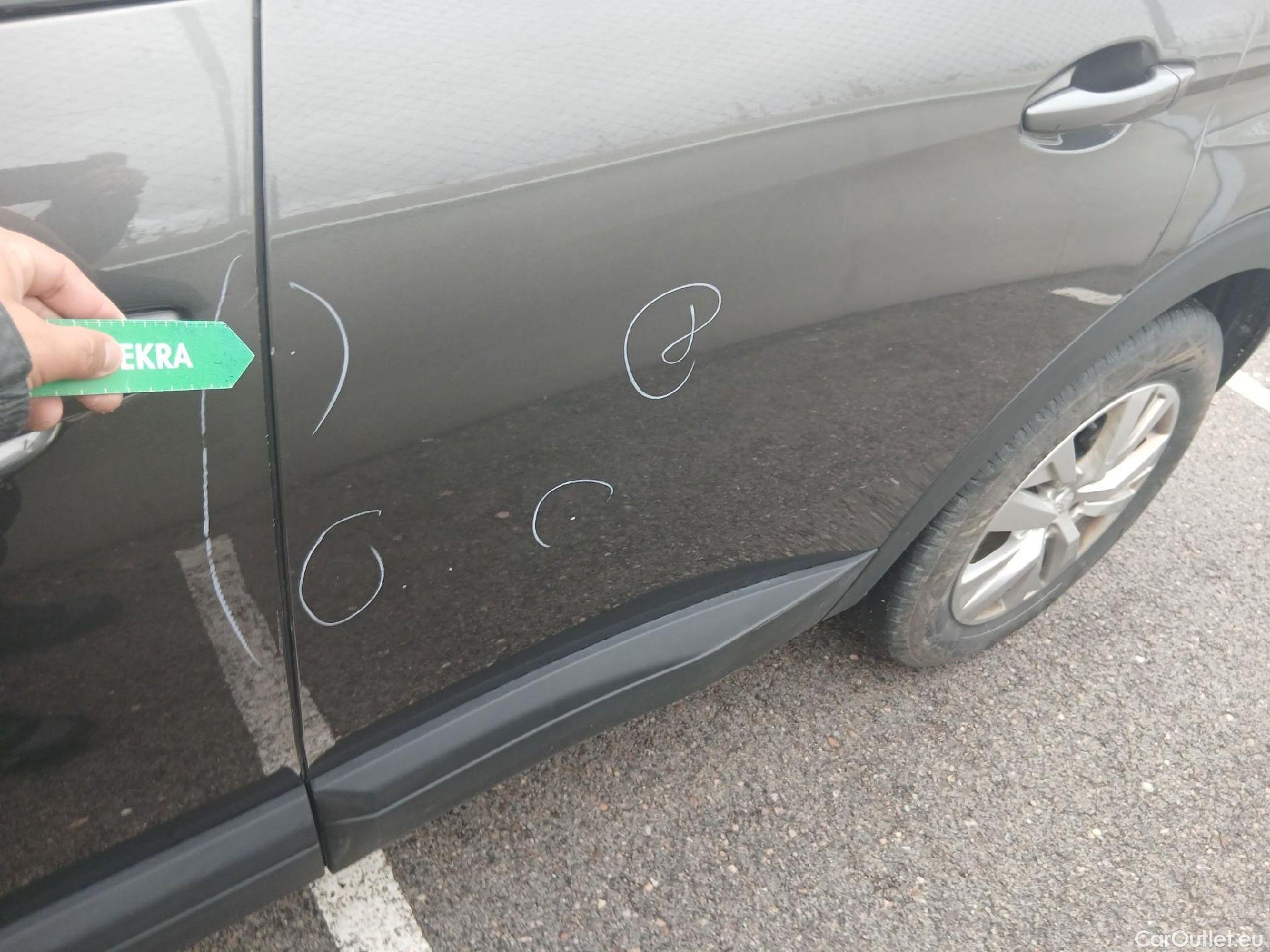  Peugeot  3008 PEUGEOT  / 2020 / 5P / todoterreno 1.5 BlueHDi 96kW (130CV) S&S Active Pack (AC3) #25