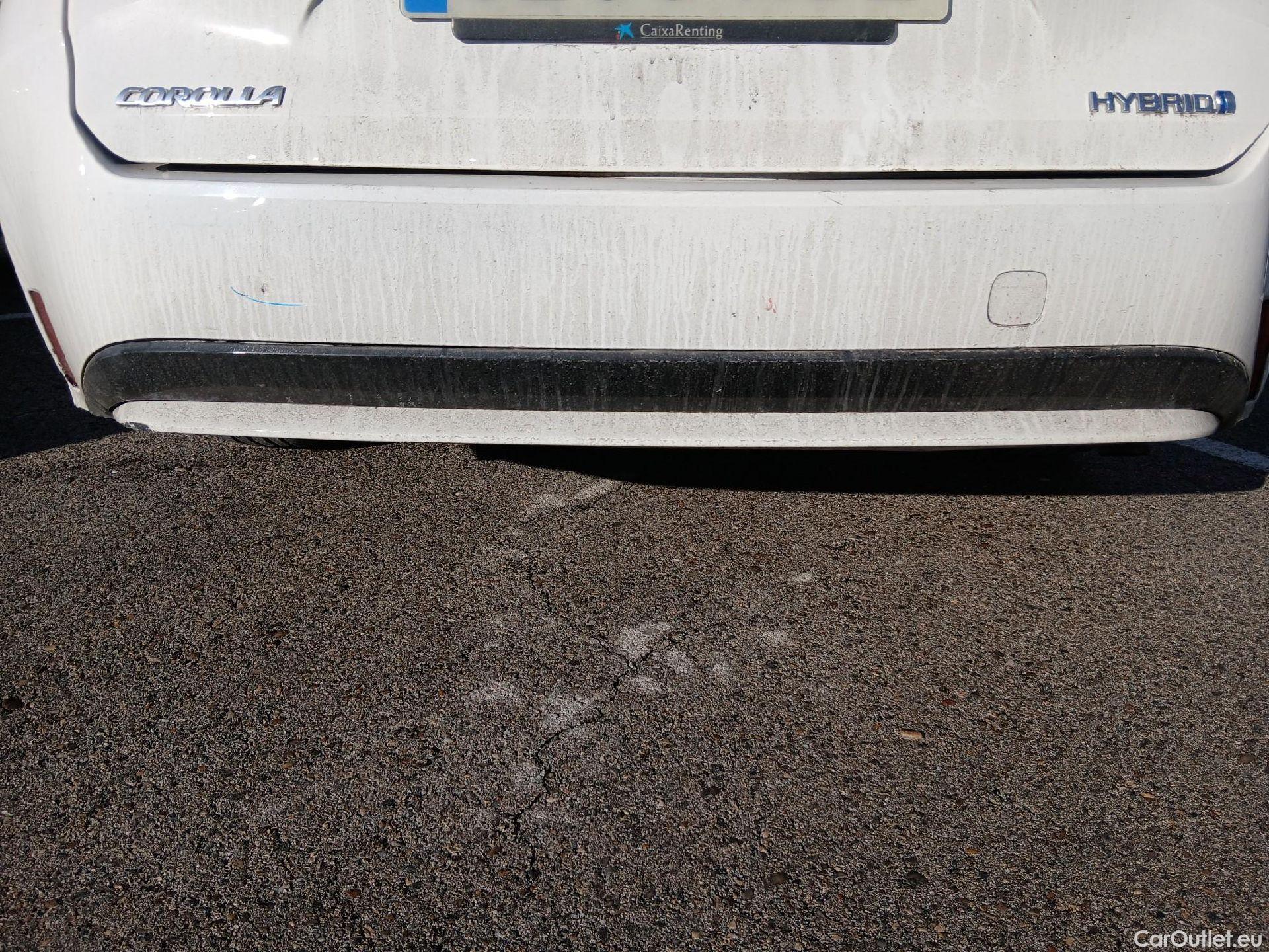  Toyota  Corolla TOYOTA  / 2019 / 5P / familiar 1.8 125H BUSINESS E-CVT TOU SPORT #18