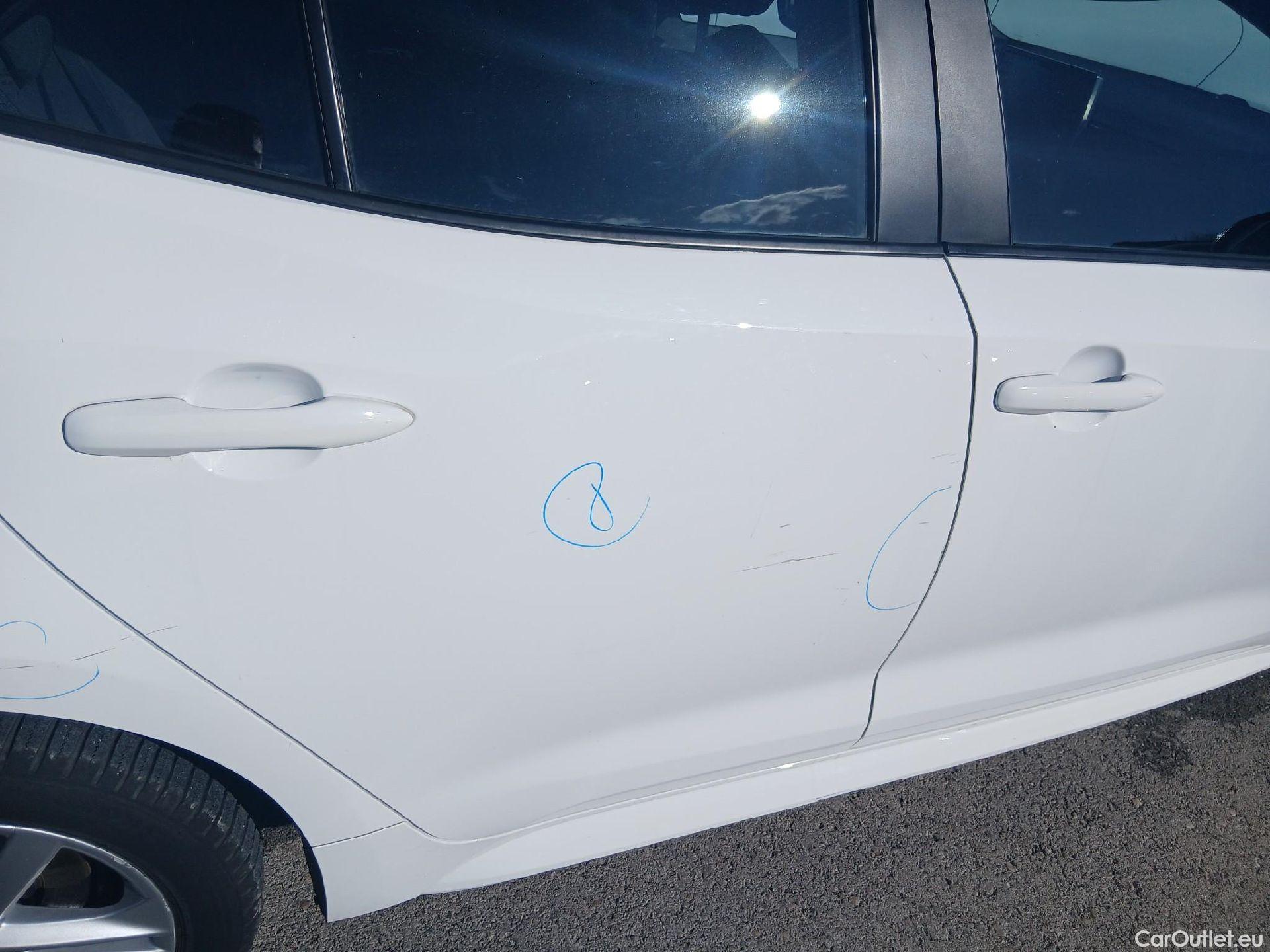  Toyota  Corolla TOYOTA  1.8 125H ACTIVE TECH E-CVT #35