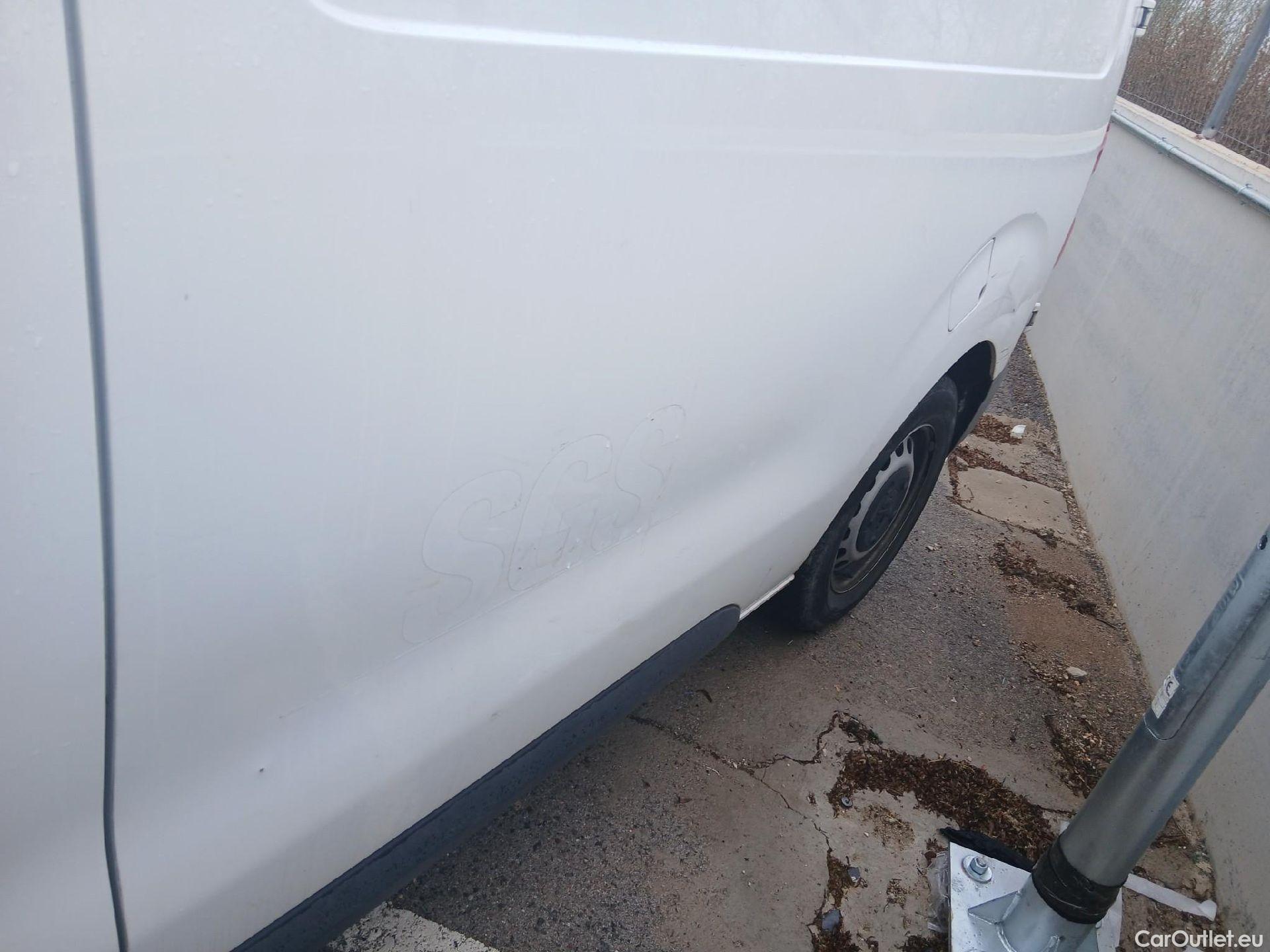  Peugeot  Expert PEUGEOT  / 2016 / 4P / furgón Furgón Premium 1.5 BlueHDi 120 Standard #20